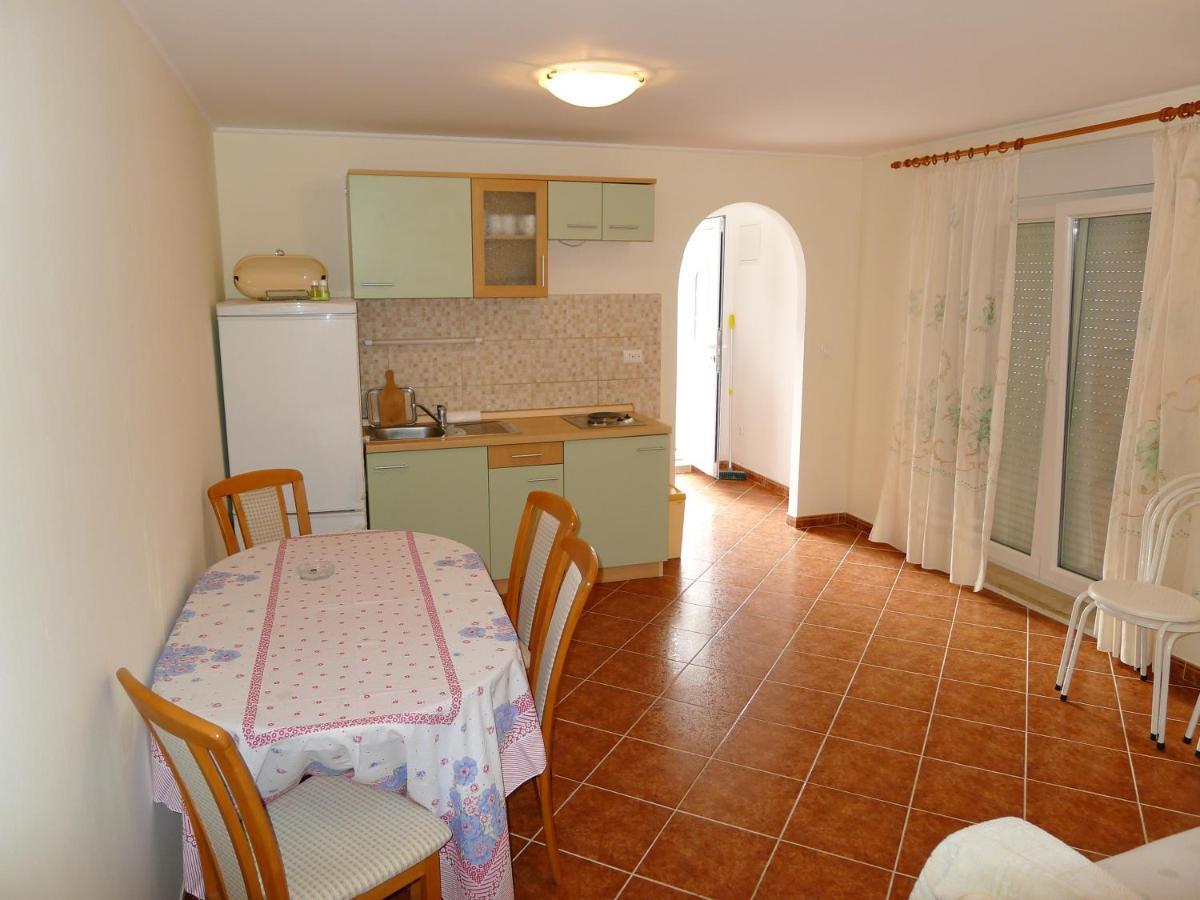 Apartments By The Sea Slatine, Ciovo - 15504 Exterior foto