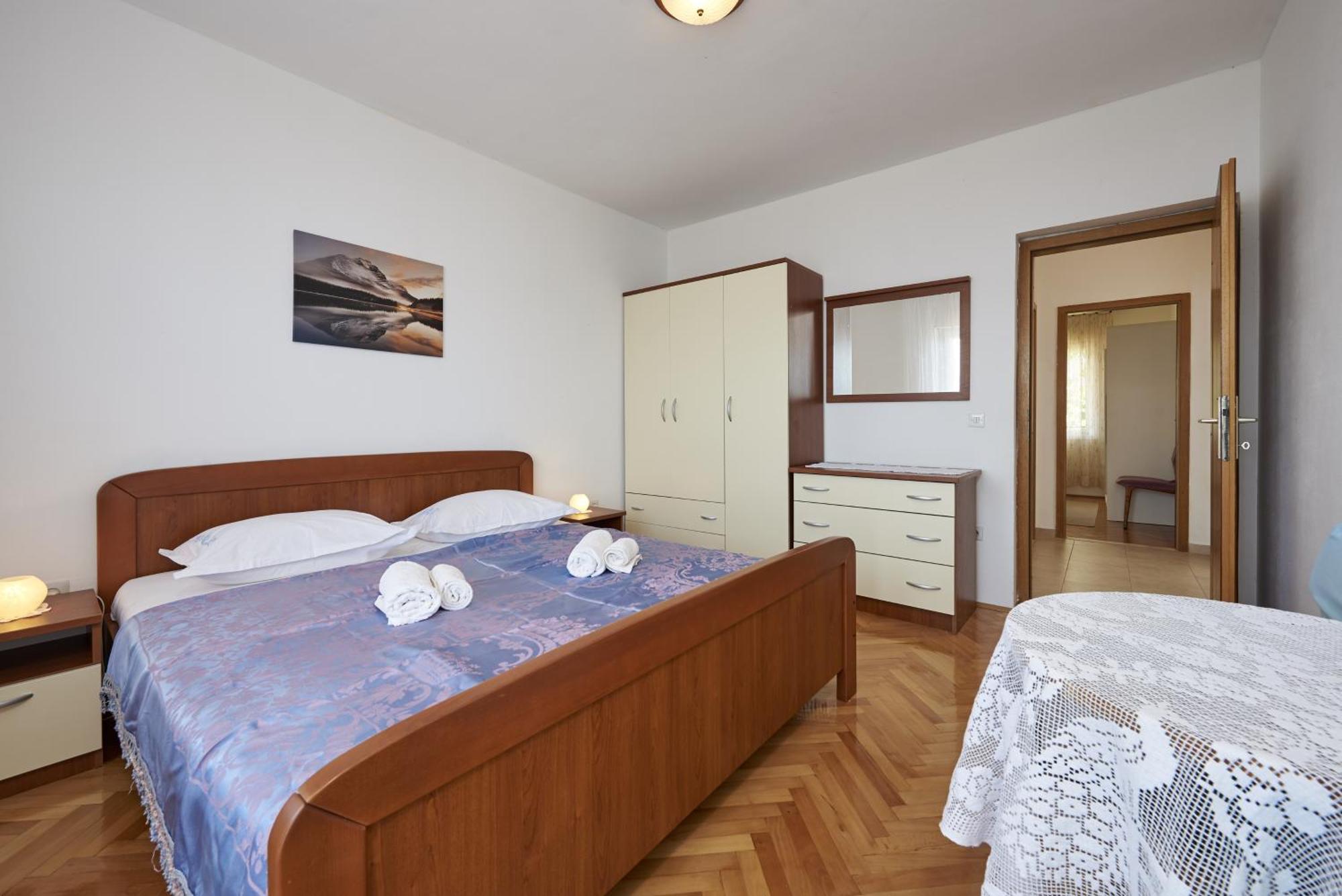 Apartments By The Sea Slatine, Ciovo - 15504 Habitación foto