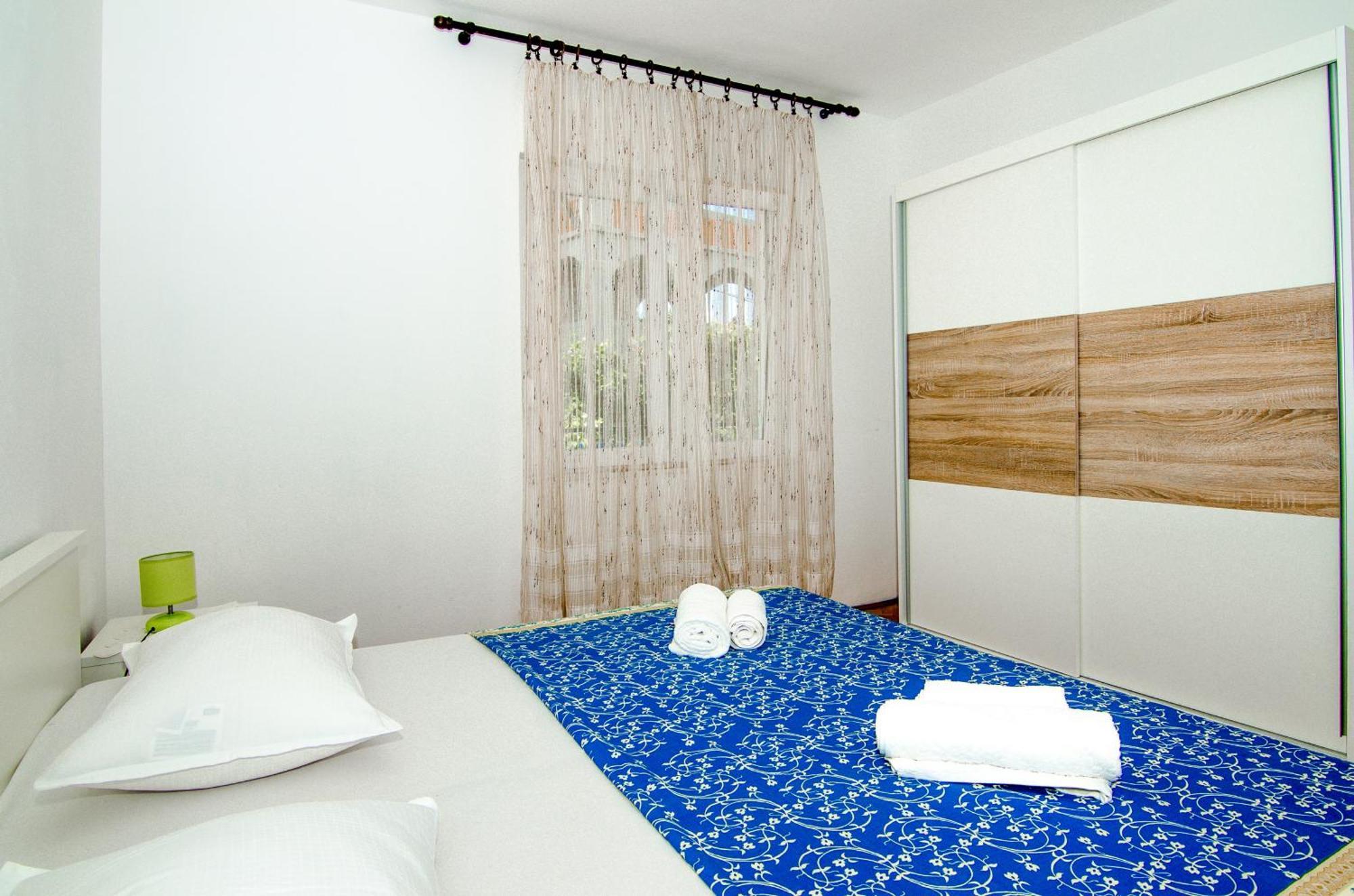 Apartments By The Sea Slatine, Ciovo - 15504 Habitación foto